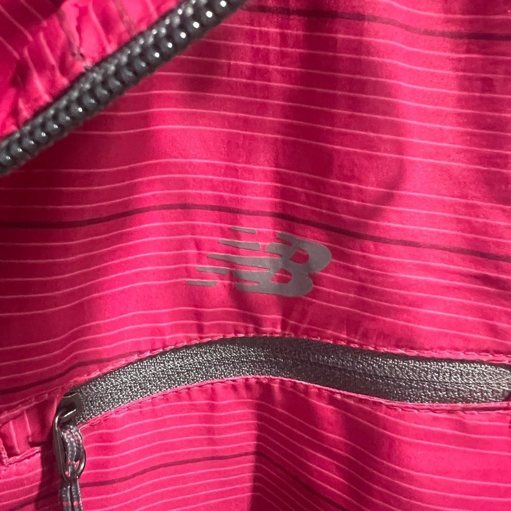New Balance Jacket - Picture 4 of 7